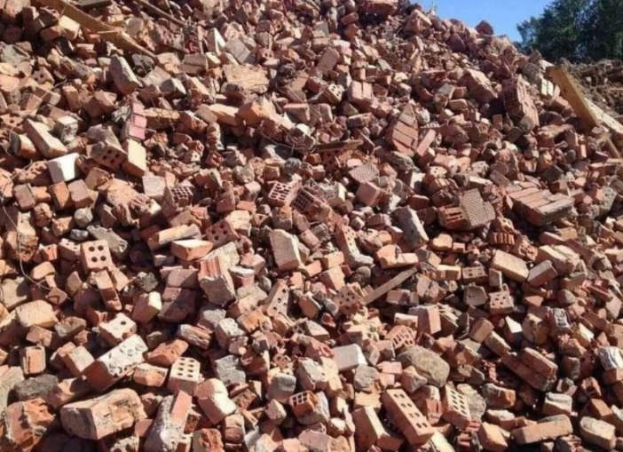 Бой кирпича